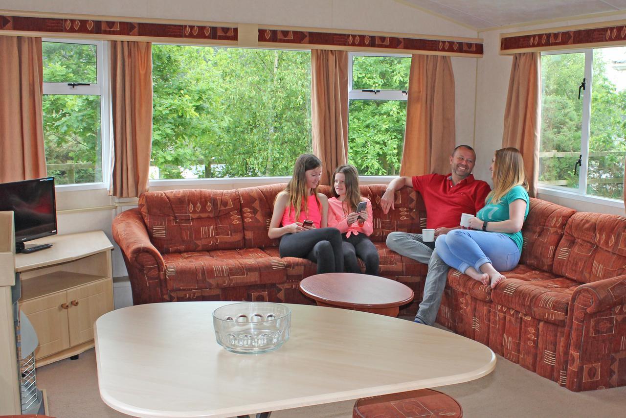The Lakes 5* Rookley