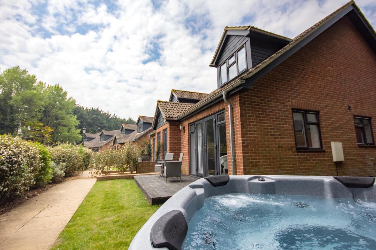 Holiday park The Lakes 5*