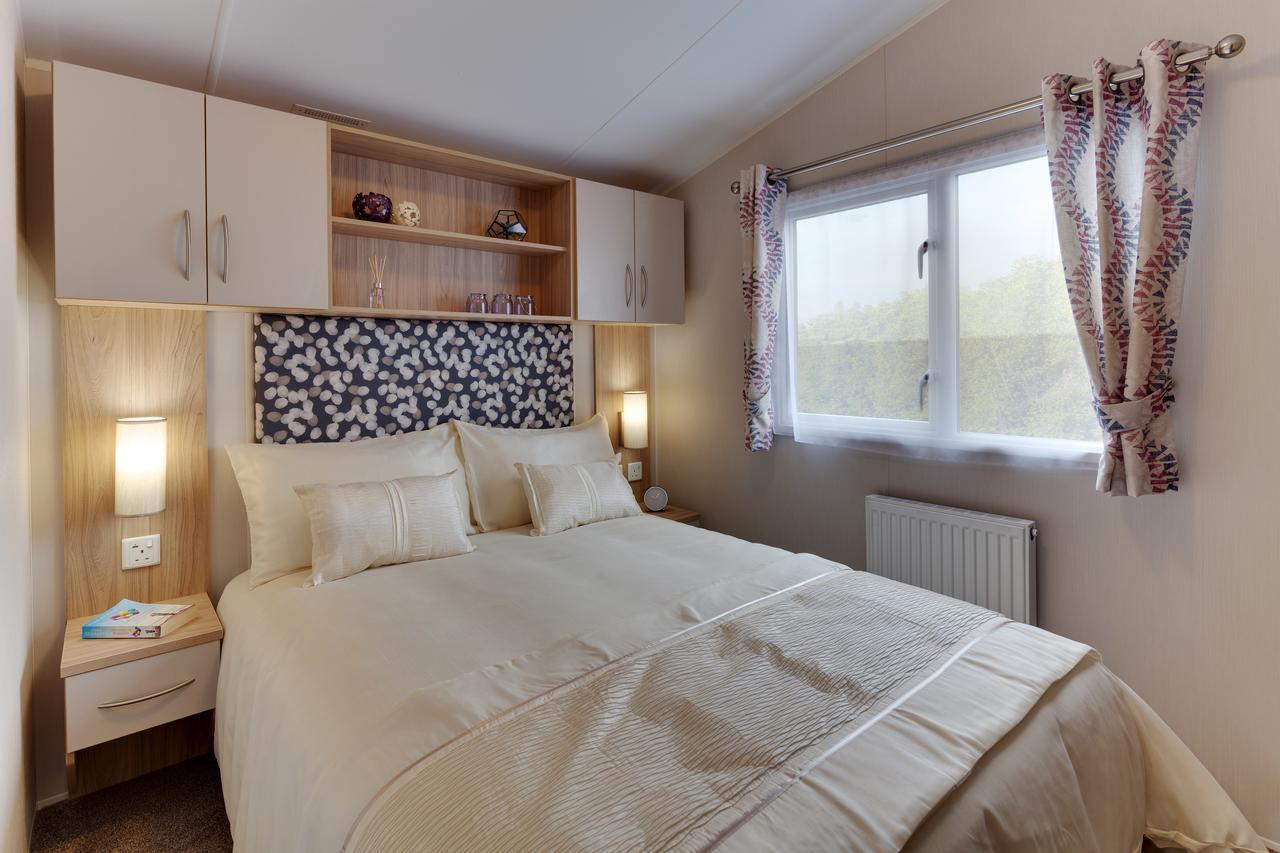 The Lakes Holiday park 5*